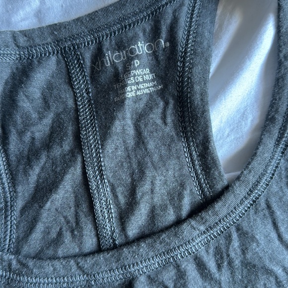 Ladies tank top - Picture 3 of 3